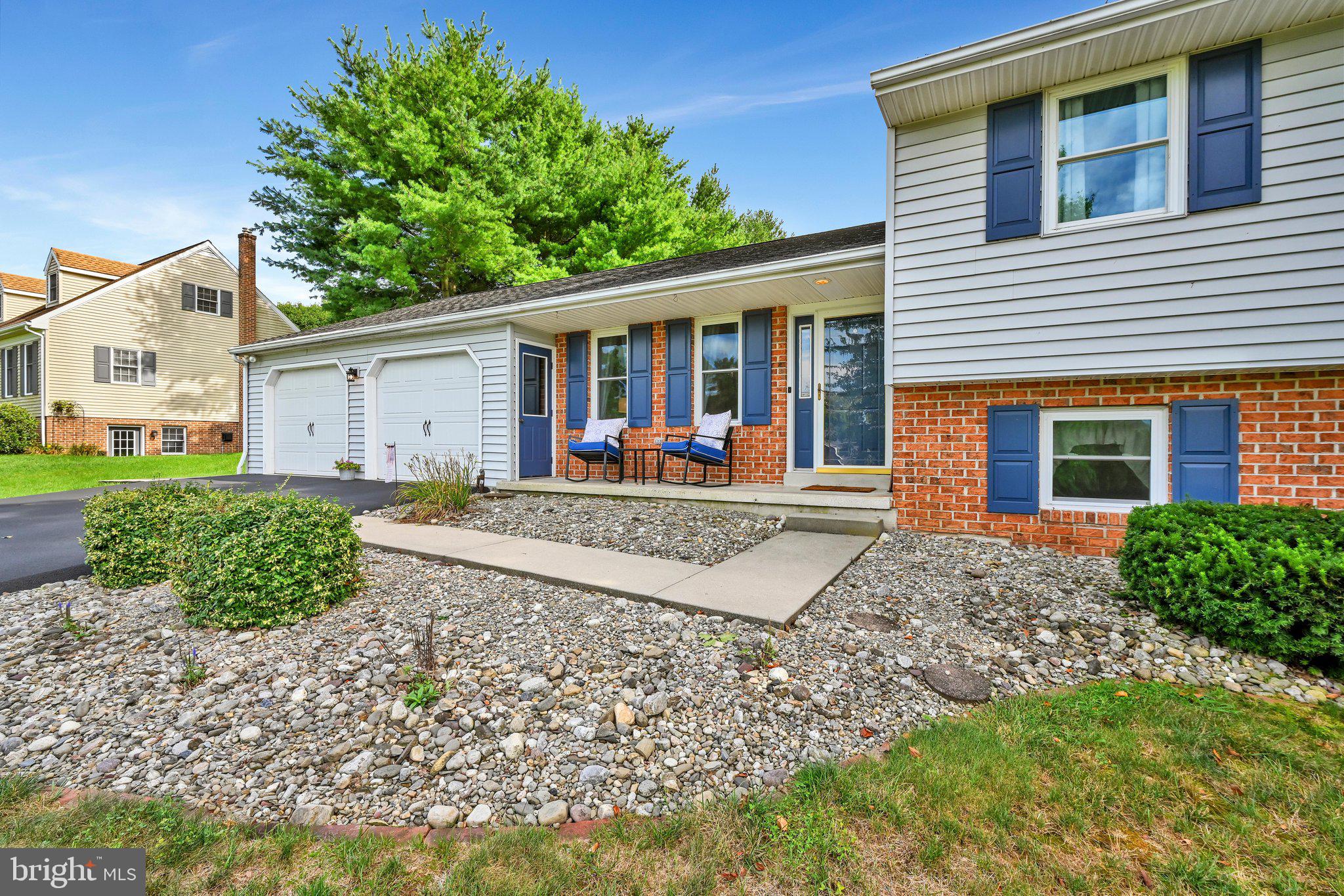 126 Meadow View Ln, Bainbridge, PA 17502 photo