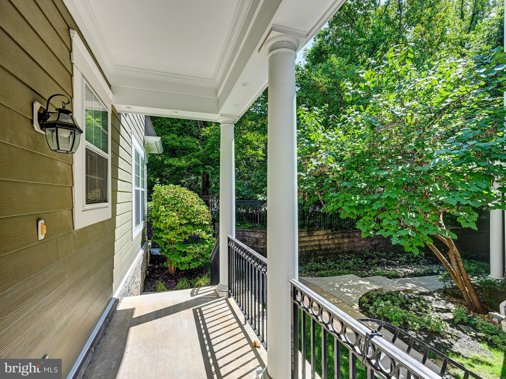 6325 Canter Way #27, Baltimore, MD 21212 photo