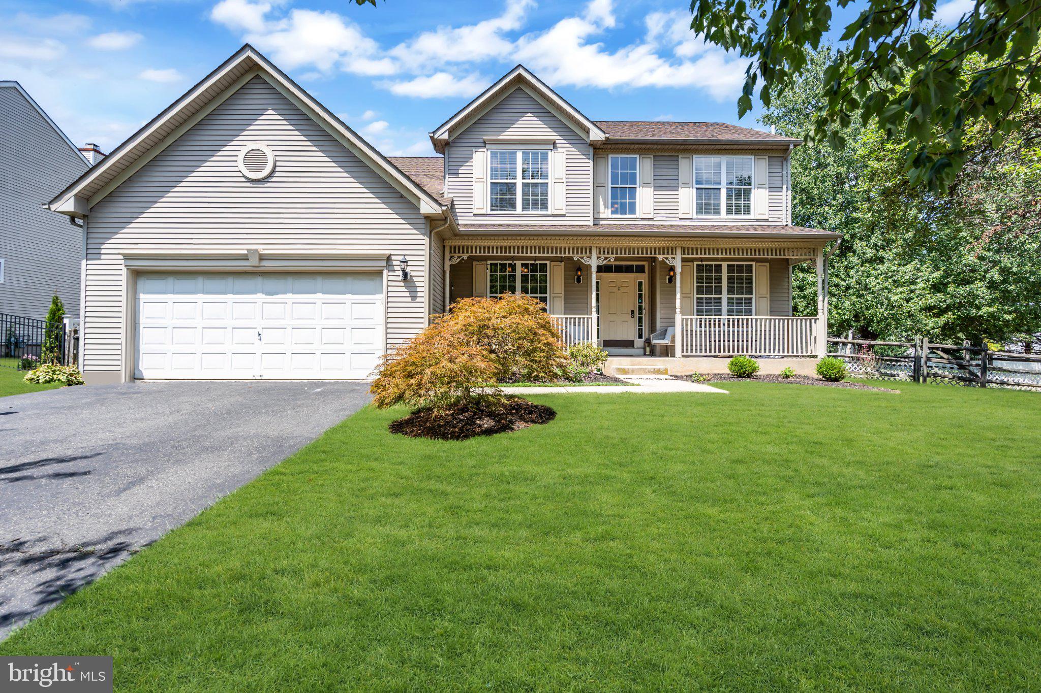 2 Stonehedge Dr, East Windsor, NJ 08520 photo