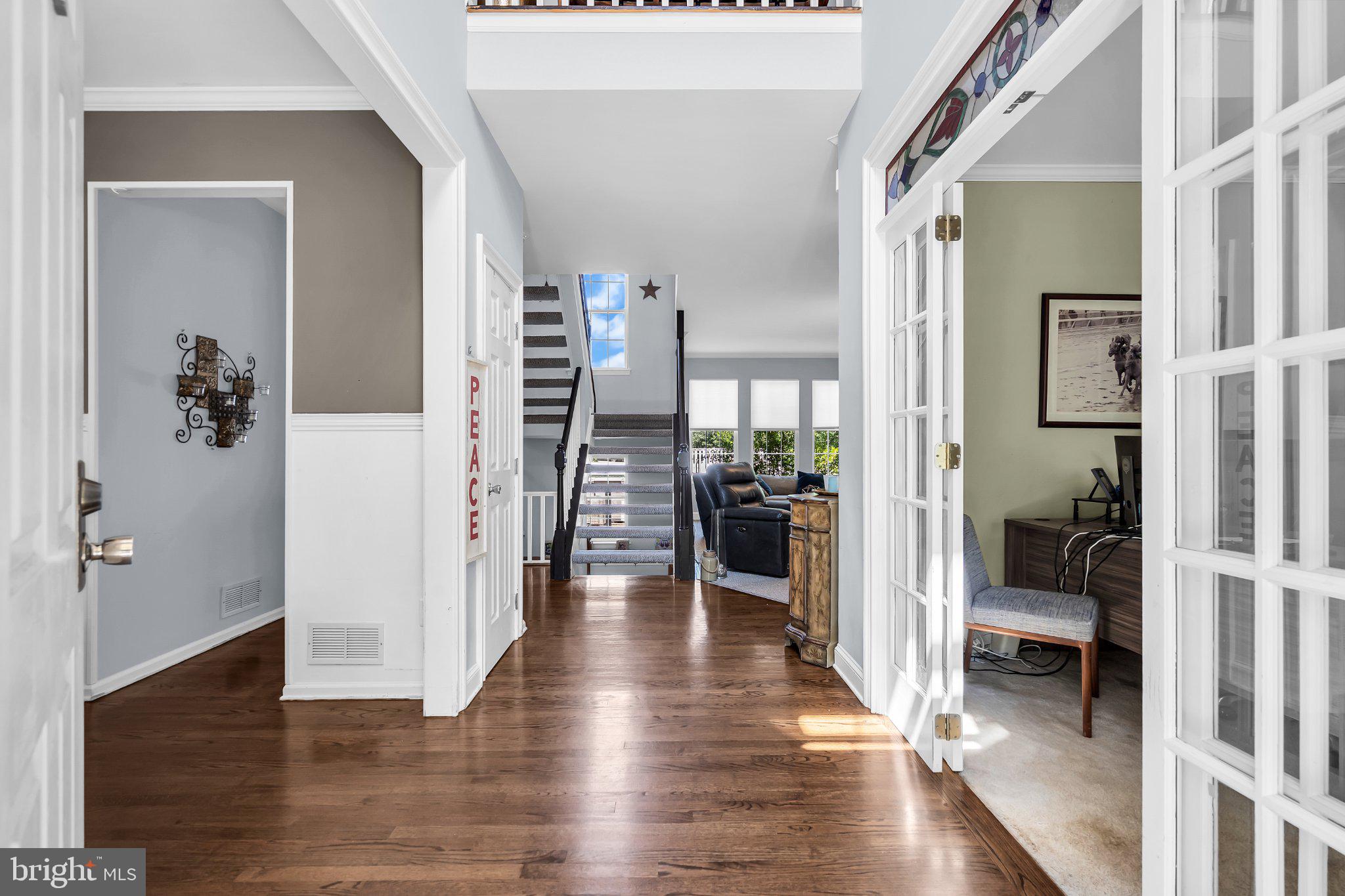 2 Stonehedge Dr, East Windsor, NJ 08520