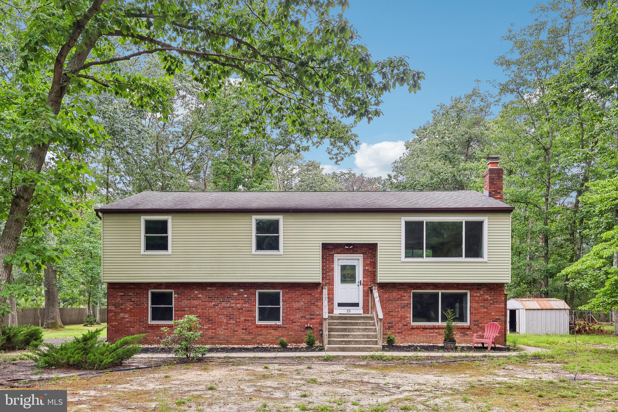 15 Elmwood Dr, Tabernacle, NJ 08088