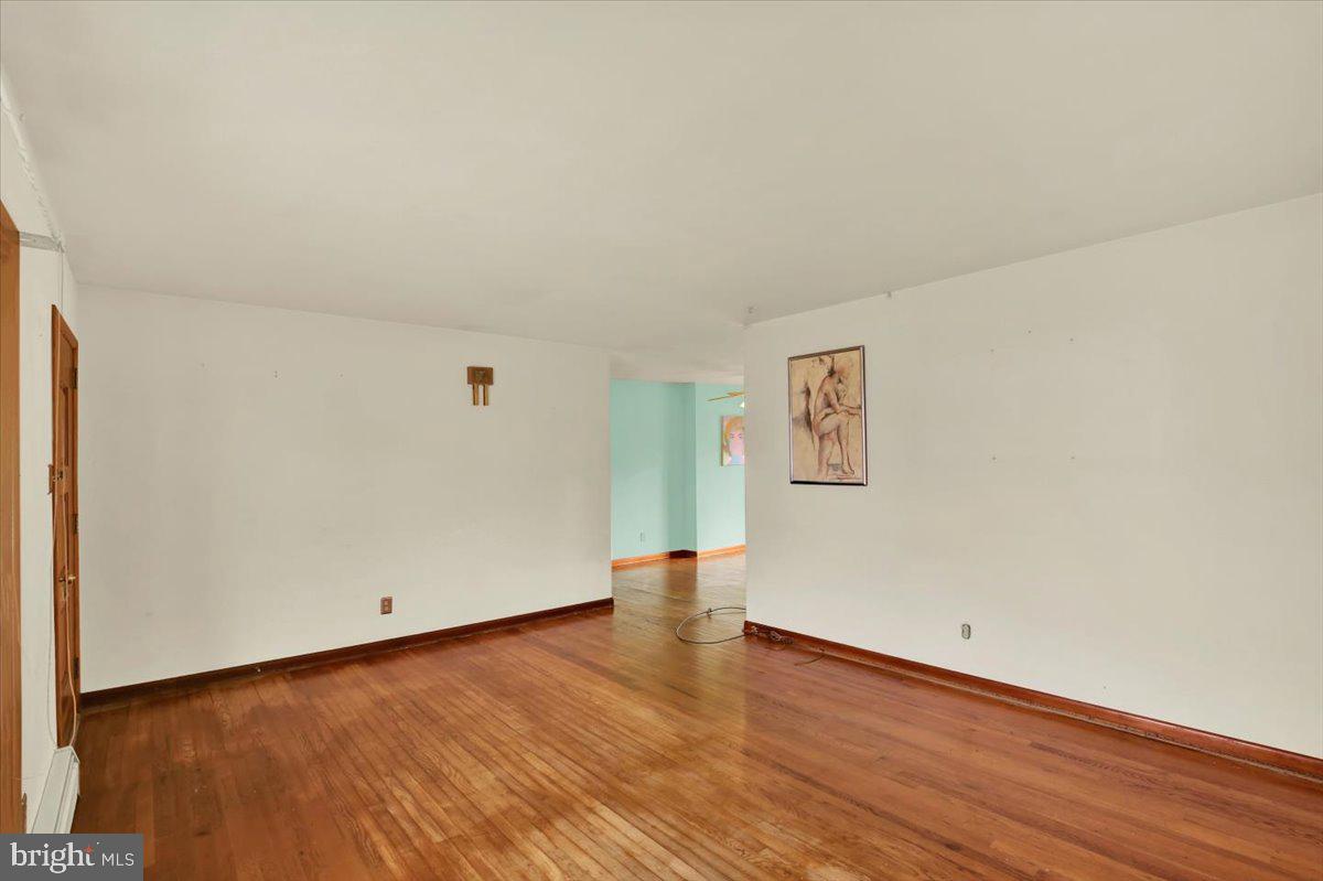 1601 Elizabeth Ave, Reading, PA 19605 photo