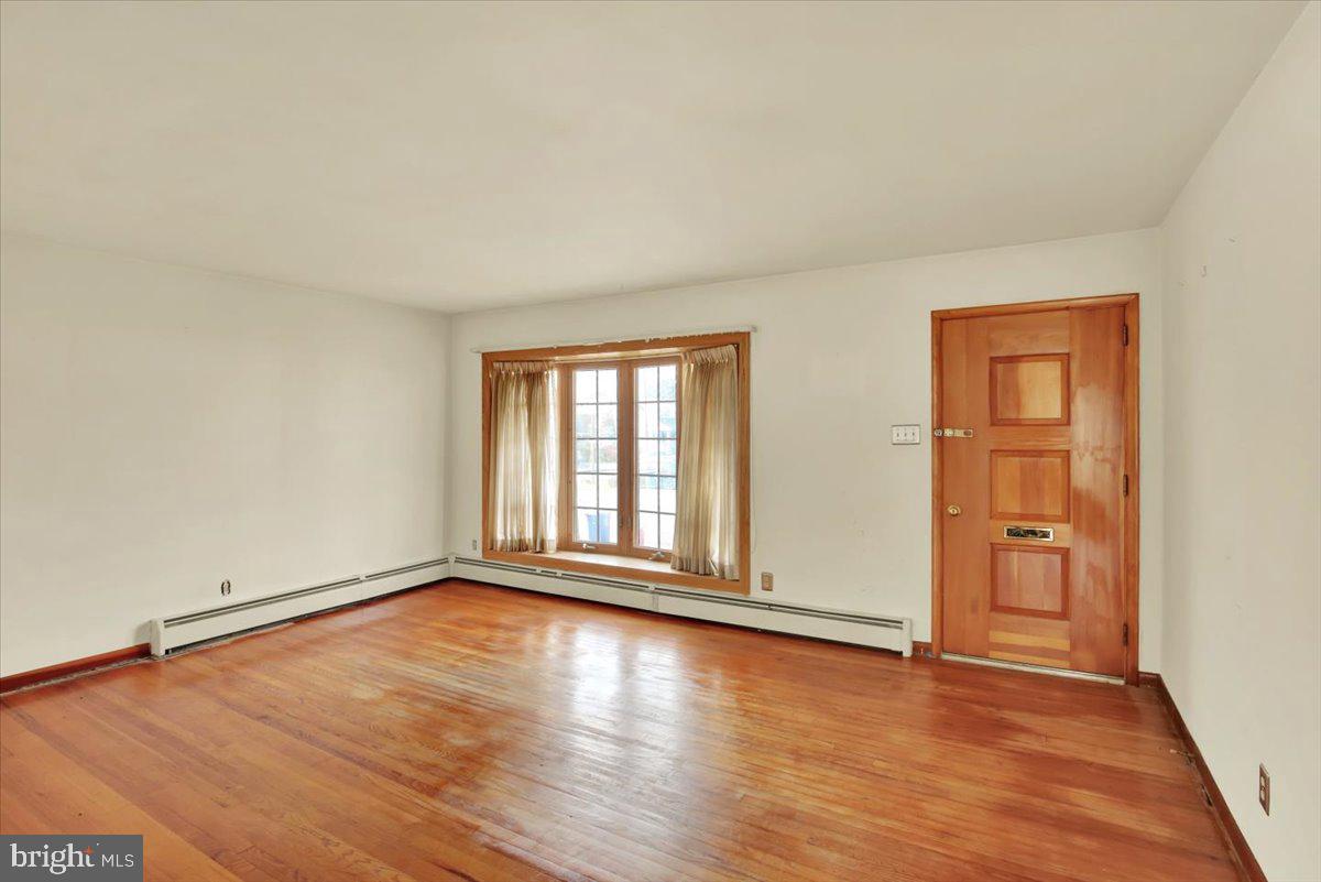 1601 Elizabeth Ave, Reading, PA 19605 photo