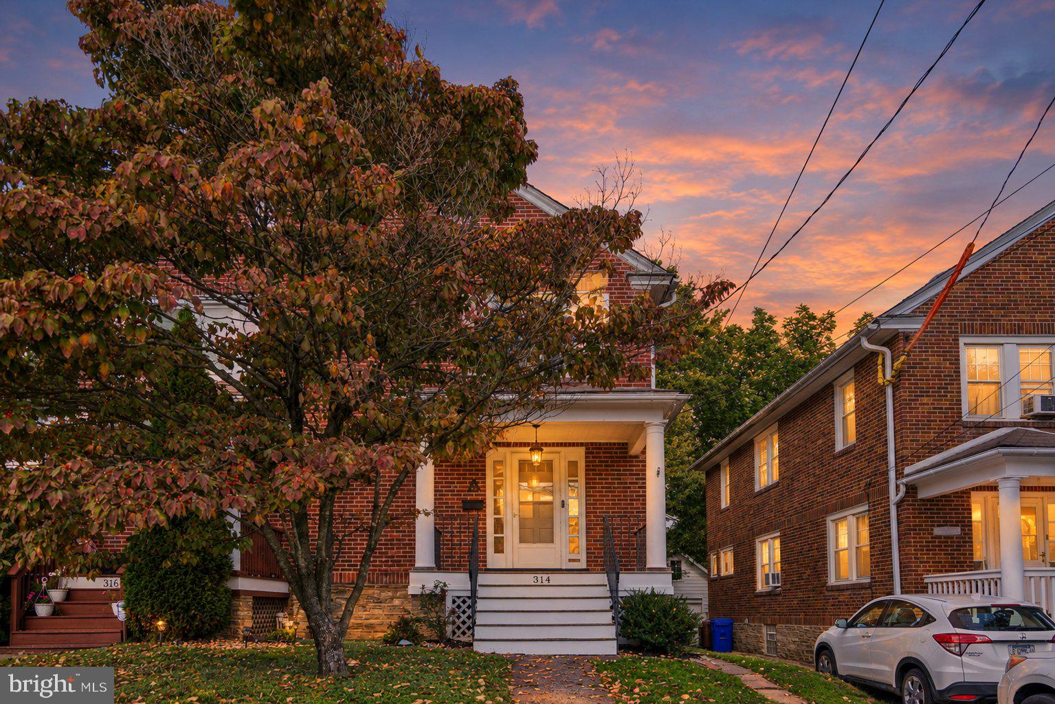 314 Oak Rd, Glenside, PA 19038