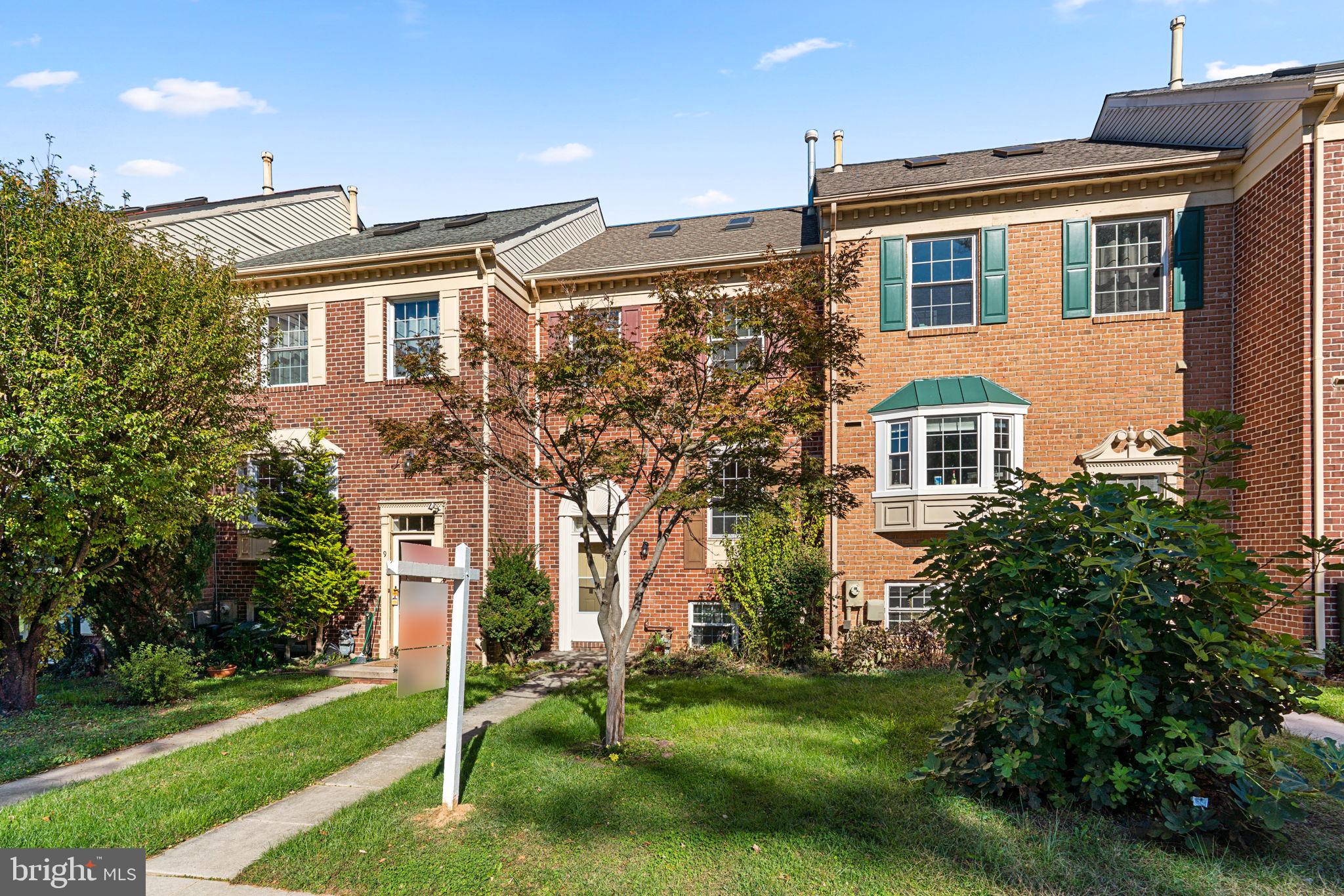 7 Valley Crossing Cir, Cockeysville, MD 21030 photo