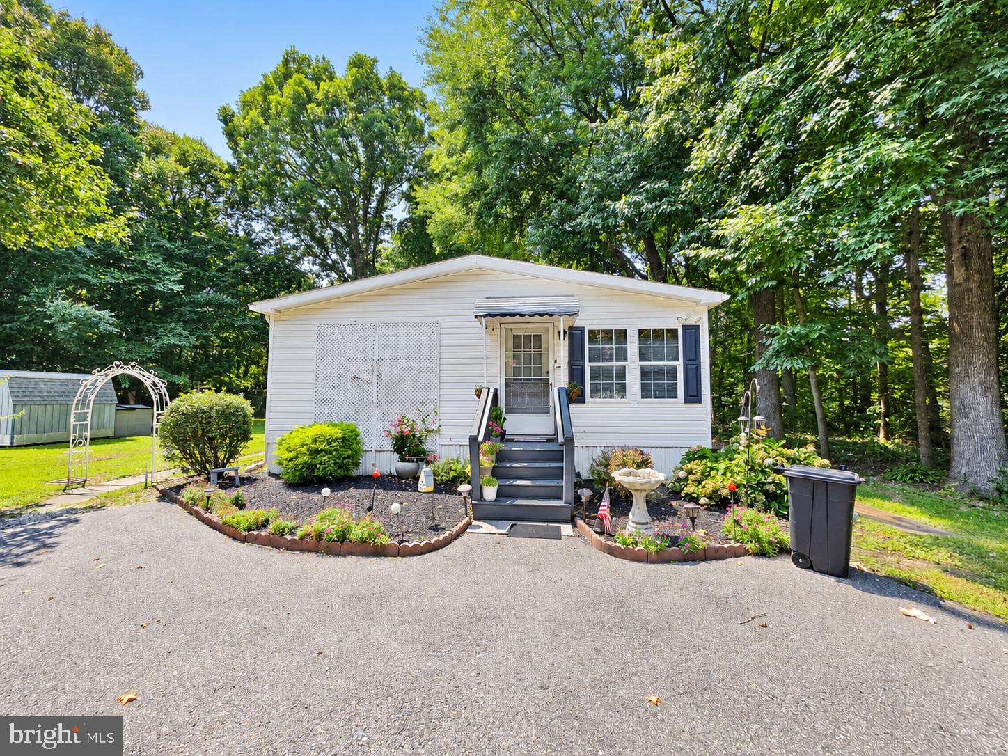 718 Cardinal Dr, West Deptford Twp, NJ 08066