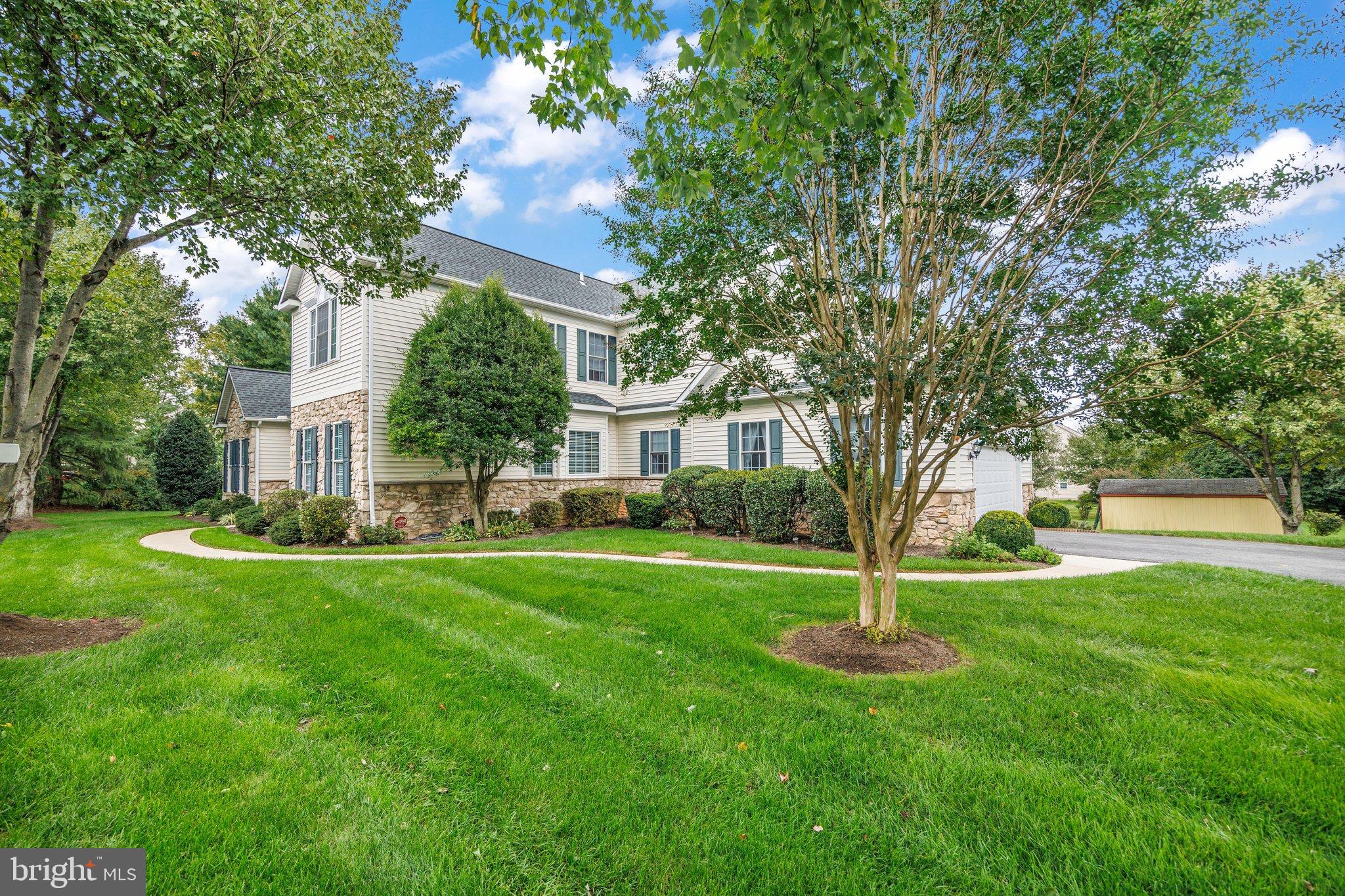 10804 Robin Lynn Dr, Ellicott City, MD 21042 photo