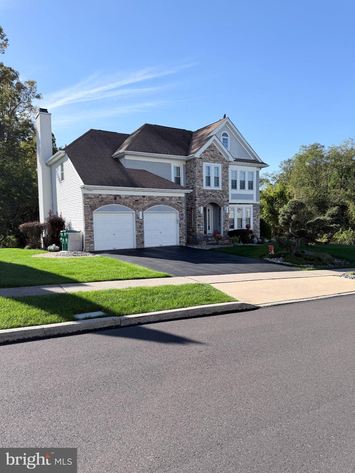 438 Turtle Ln, Langhorne, PA 19047 photo
