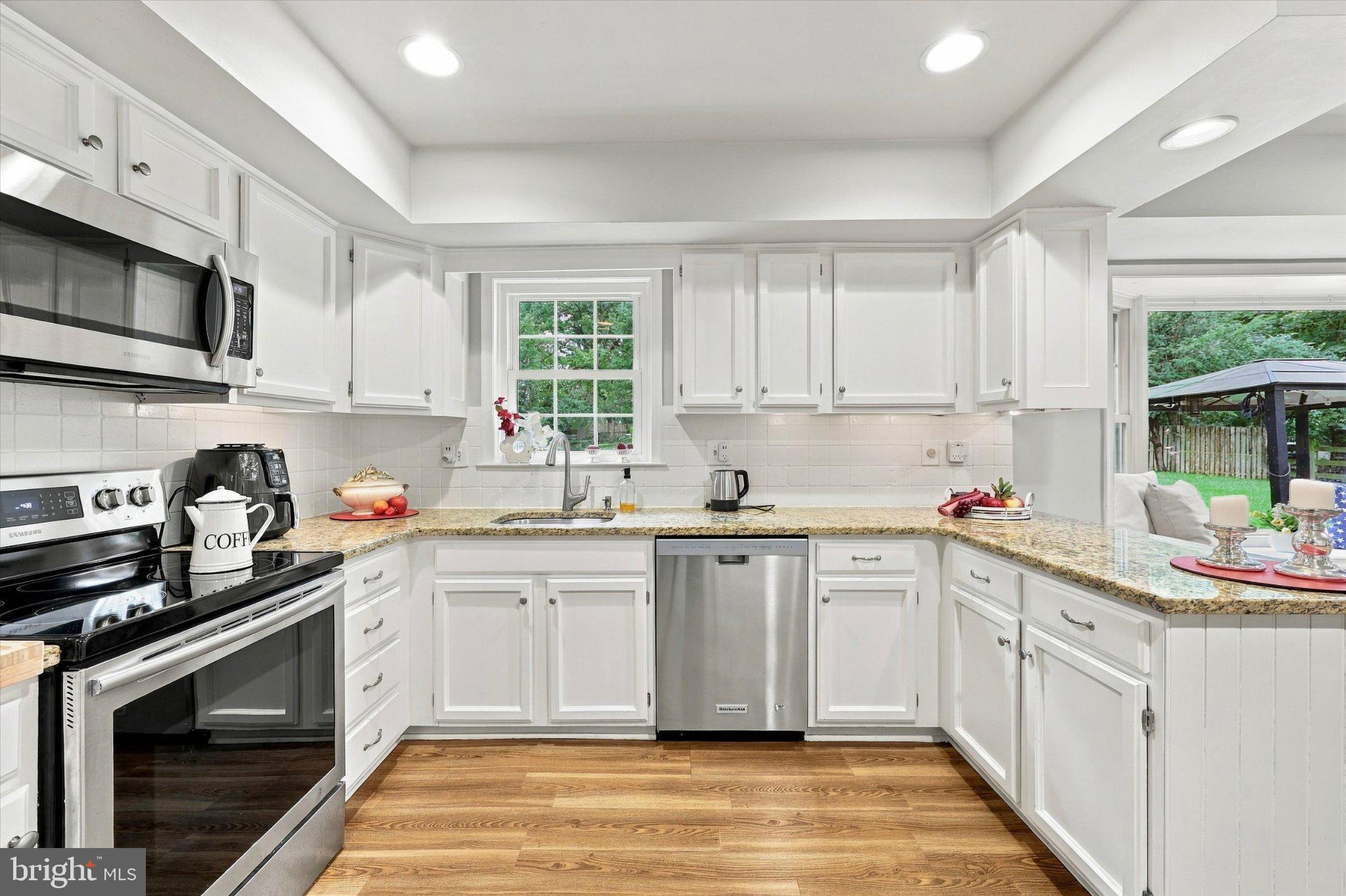 883 Twickensham Ct, West Chester, PA 19382 photo