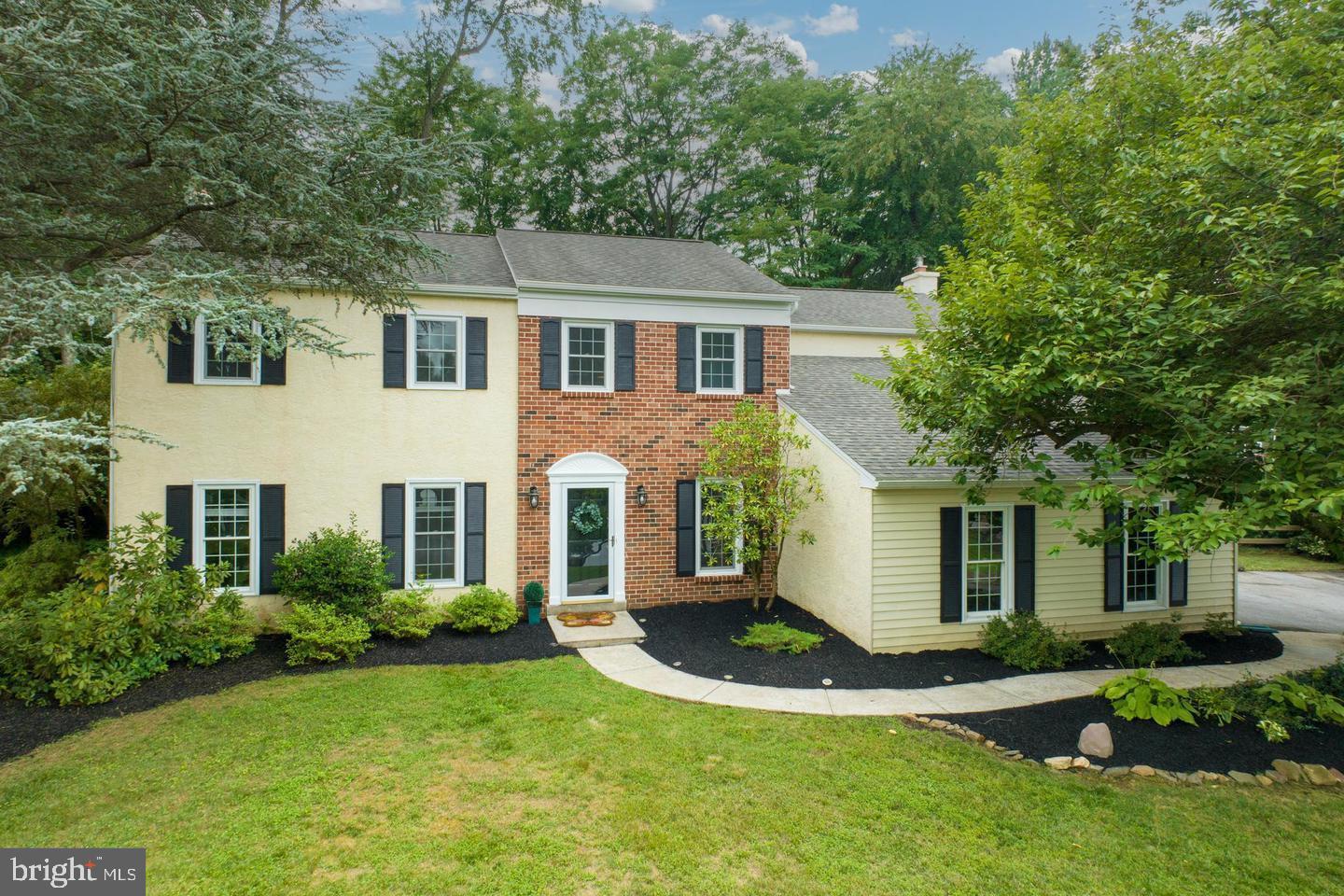 883 Twickensham Ct, West Chester, PA 19382 photo
