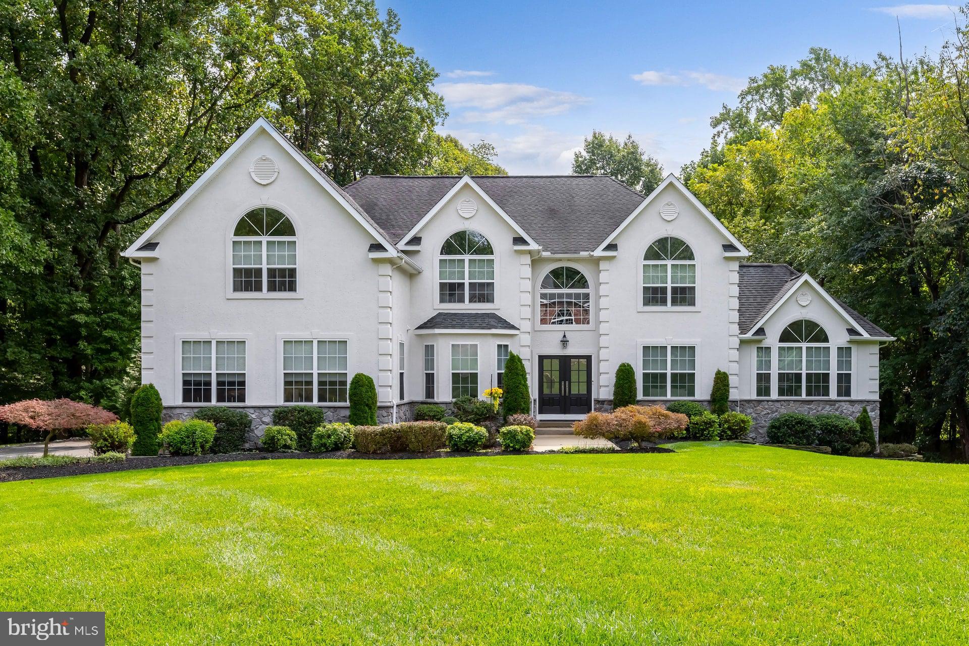 113 Erica Ct, Swedesboro, NJ 08085 photo