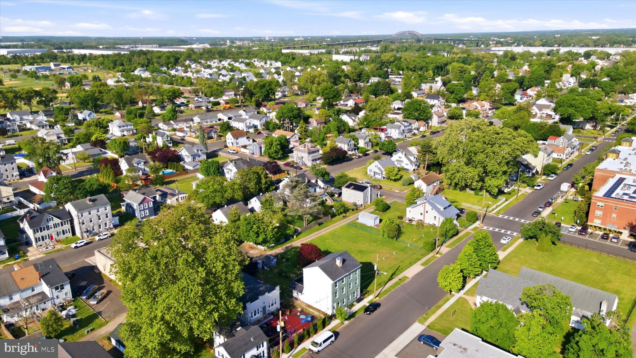 26 W 2nd St, Florence, NJ 08518 photo