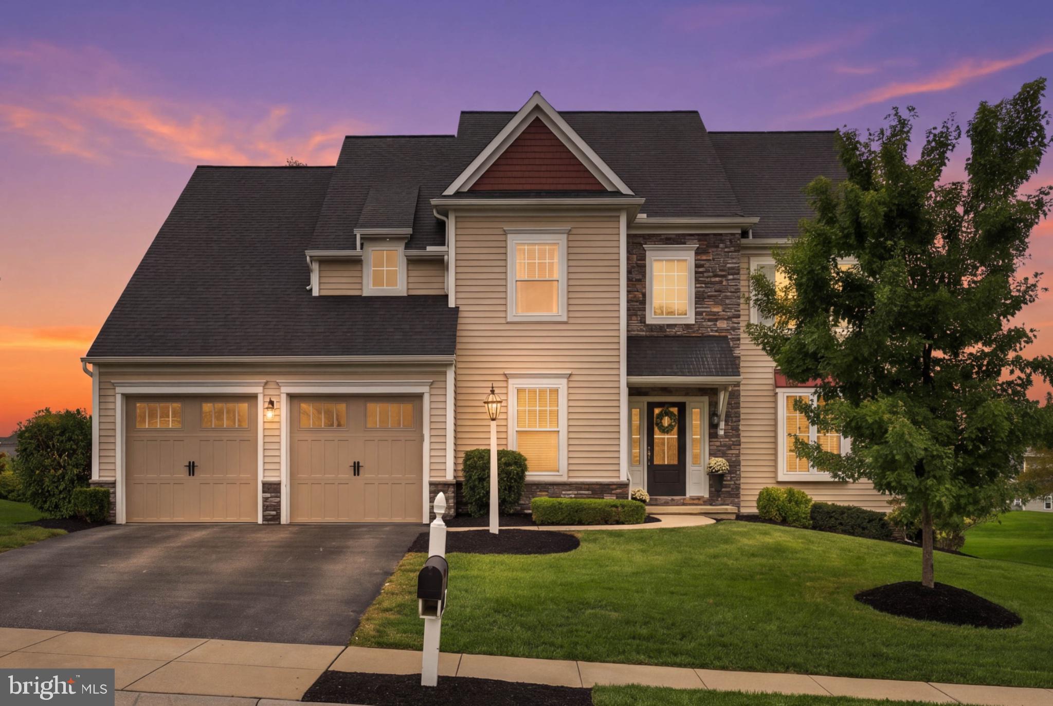 1405 Pennscott Dr, Landisville, PA 17538 photo