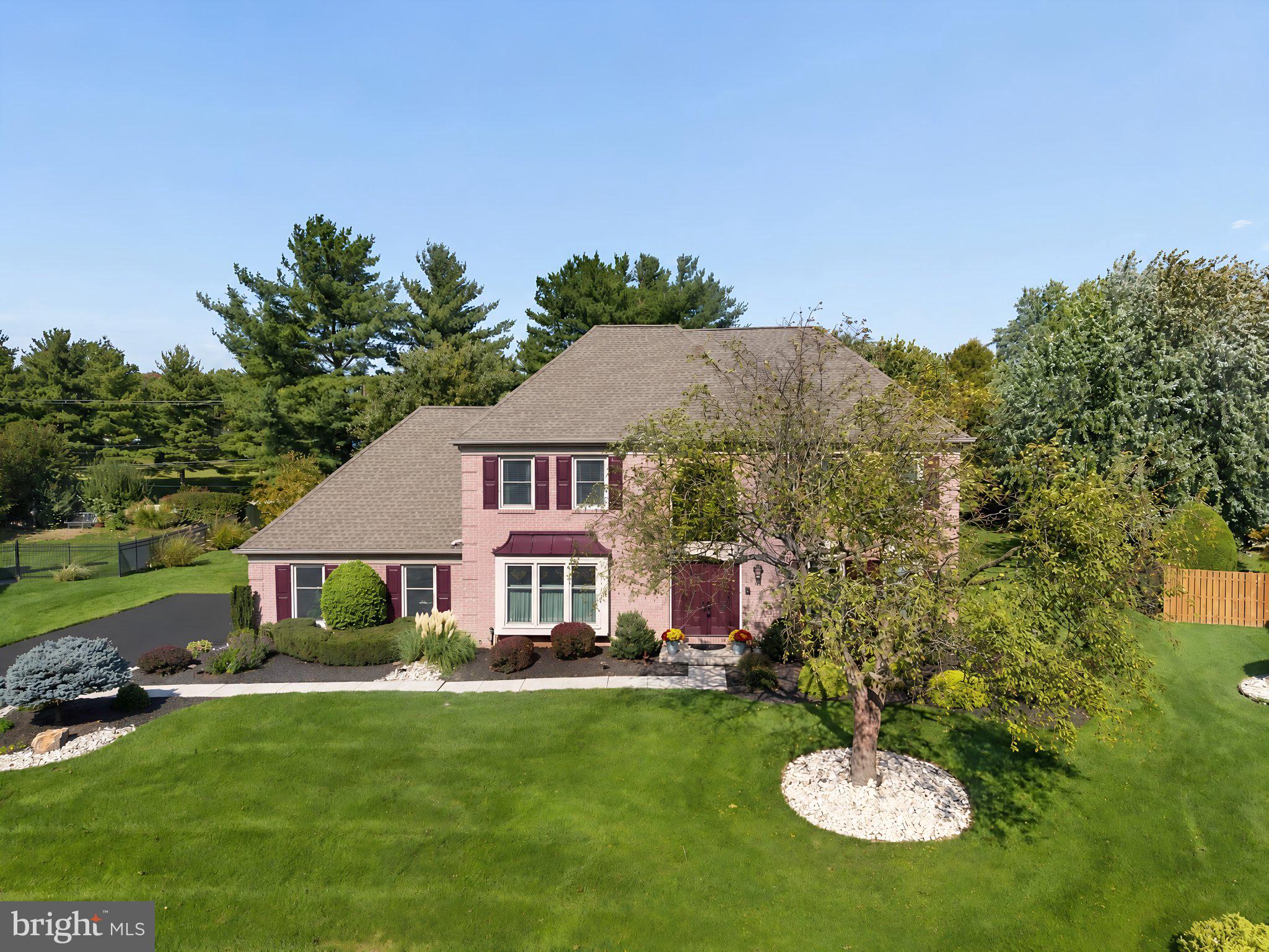 700 Fox Hollow Dr, Hadley, PA 19067 photo