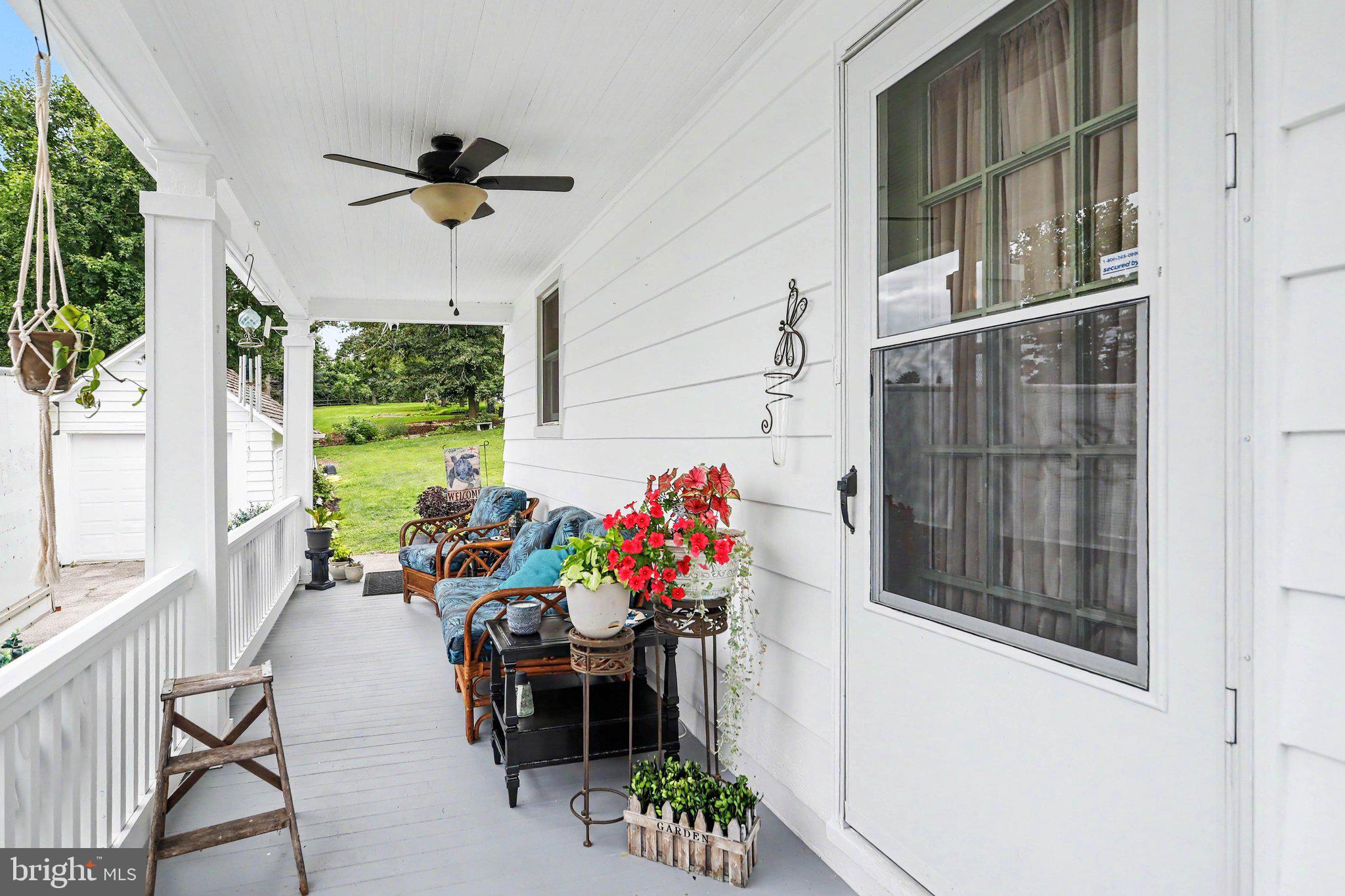 1146 Roth Church Rd, Spring Grove, PA 17362 photo