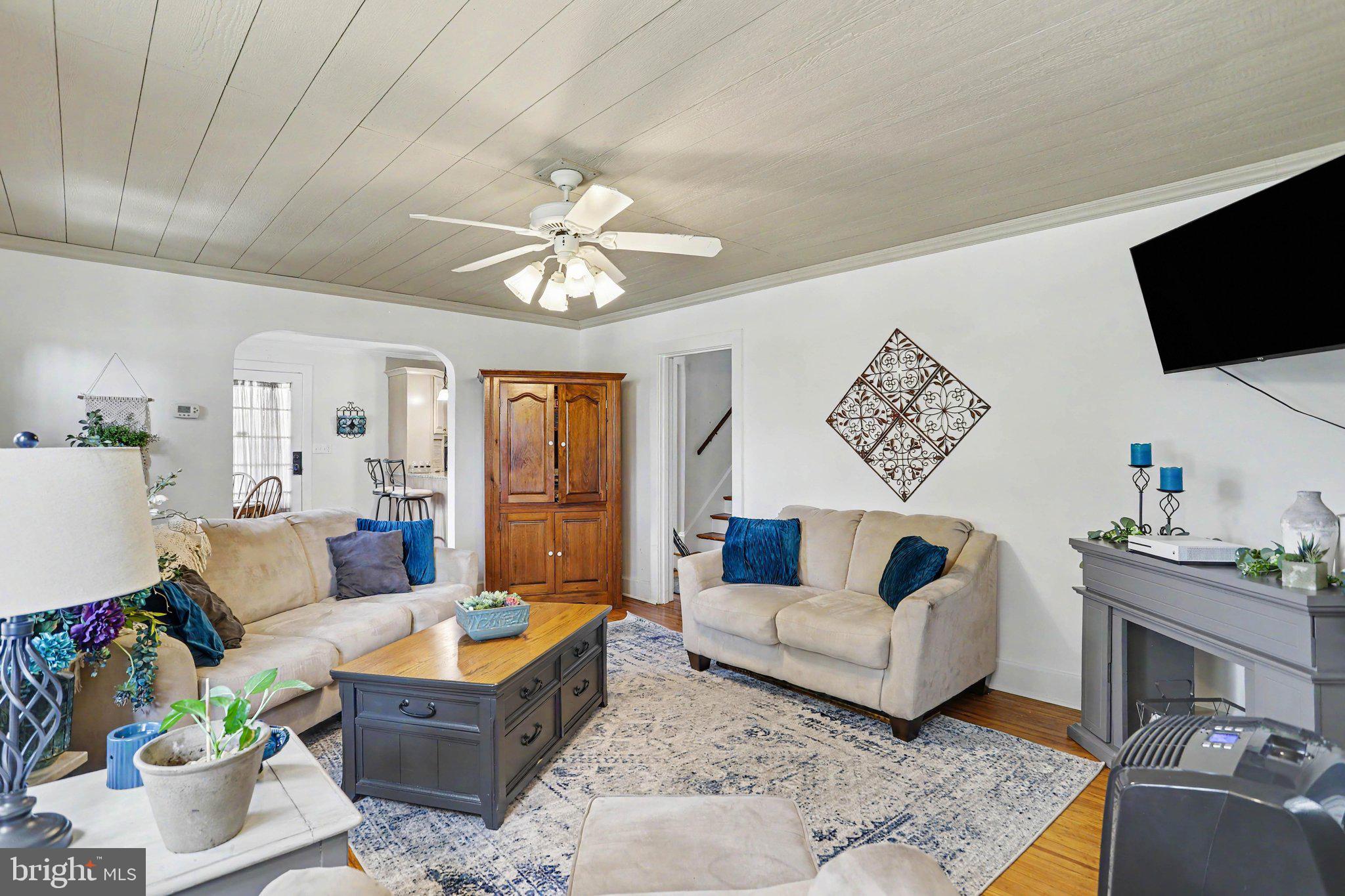 1146 Roth Church Rd, Spring Grove, PA 17362 photo