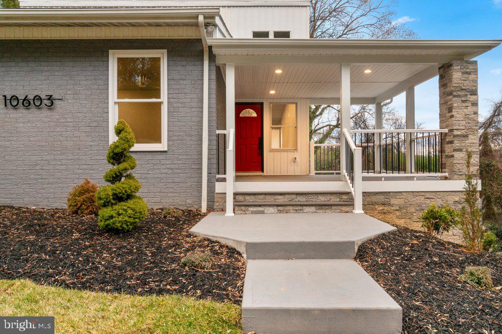 10603 Park Heights Ave, Owings Mills, MD 21117 photo