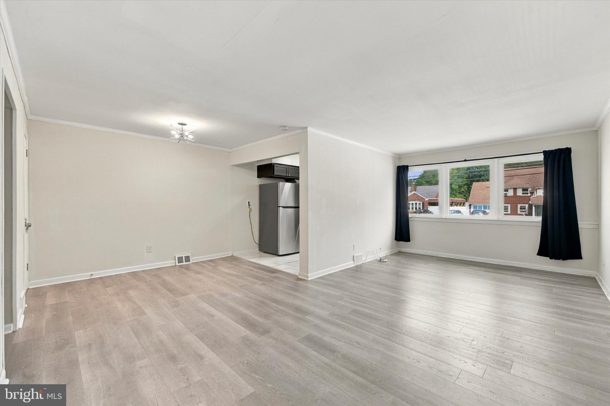 112 W Johnson Hwy, Norristown, PA 19401 photo