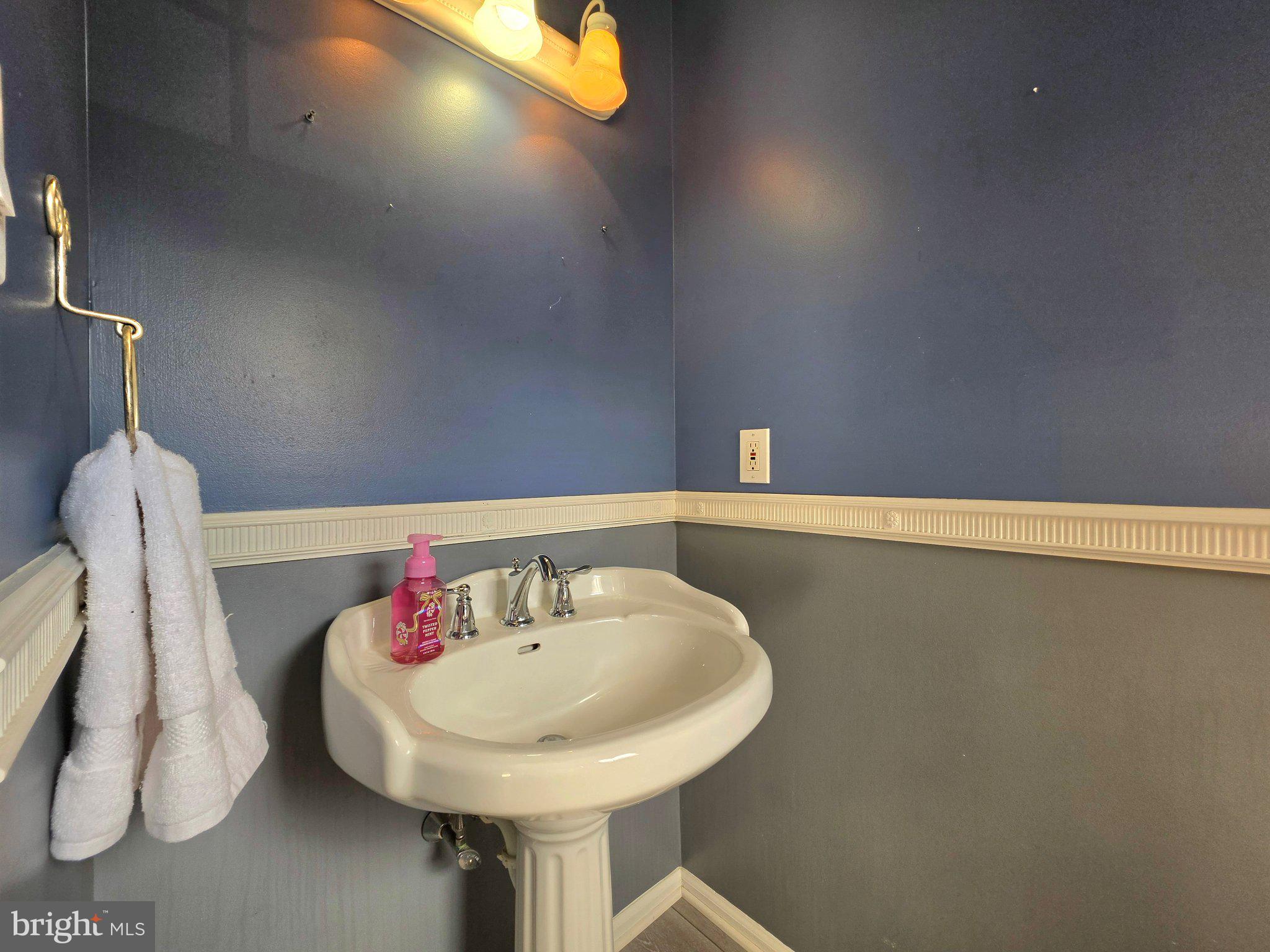 107 Misty Mdw, Perkasie, PA 18944 photo