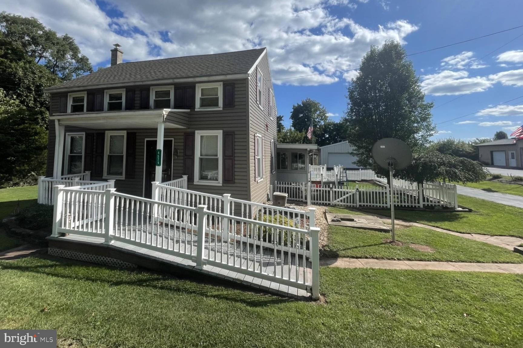 4574 Berlin Rd, Thomasville, PA 17364