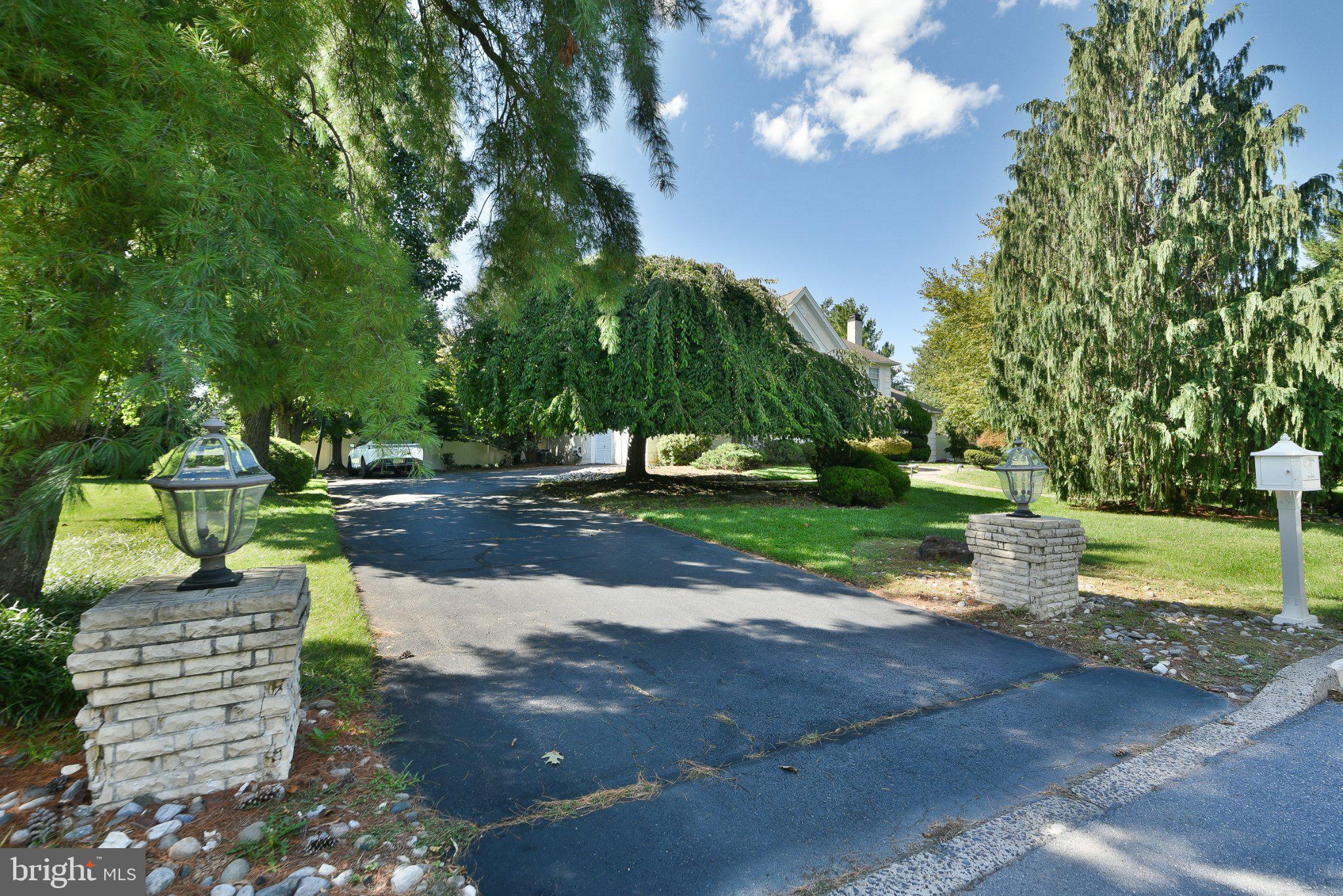 47 Loretta Cir, Richboro, PA 18954 photo
