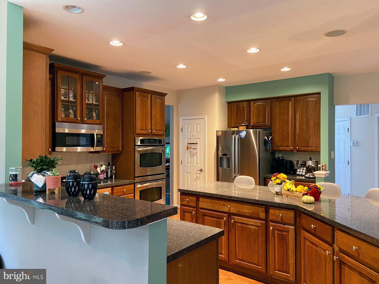 4 Brookshire Ct, Alloway, NJ 08001 photo