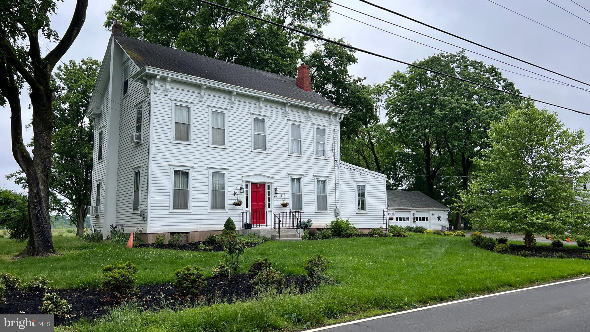 135 Blackwell Rd, Pennington, NJ 08534