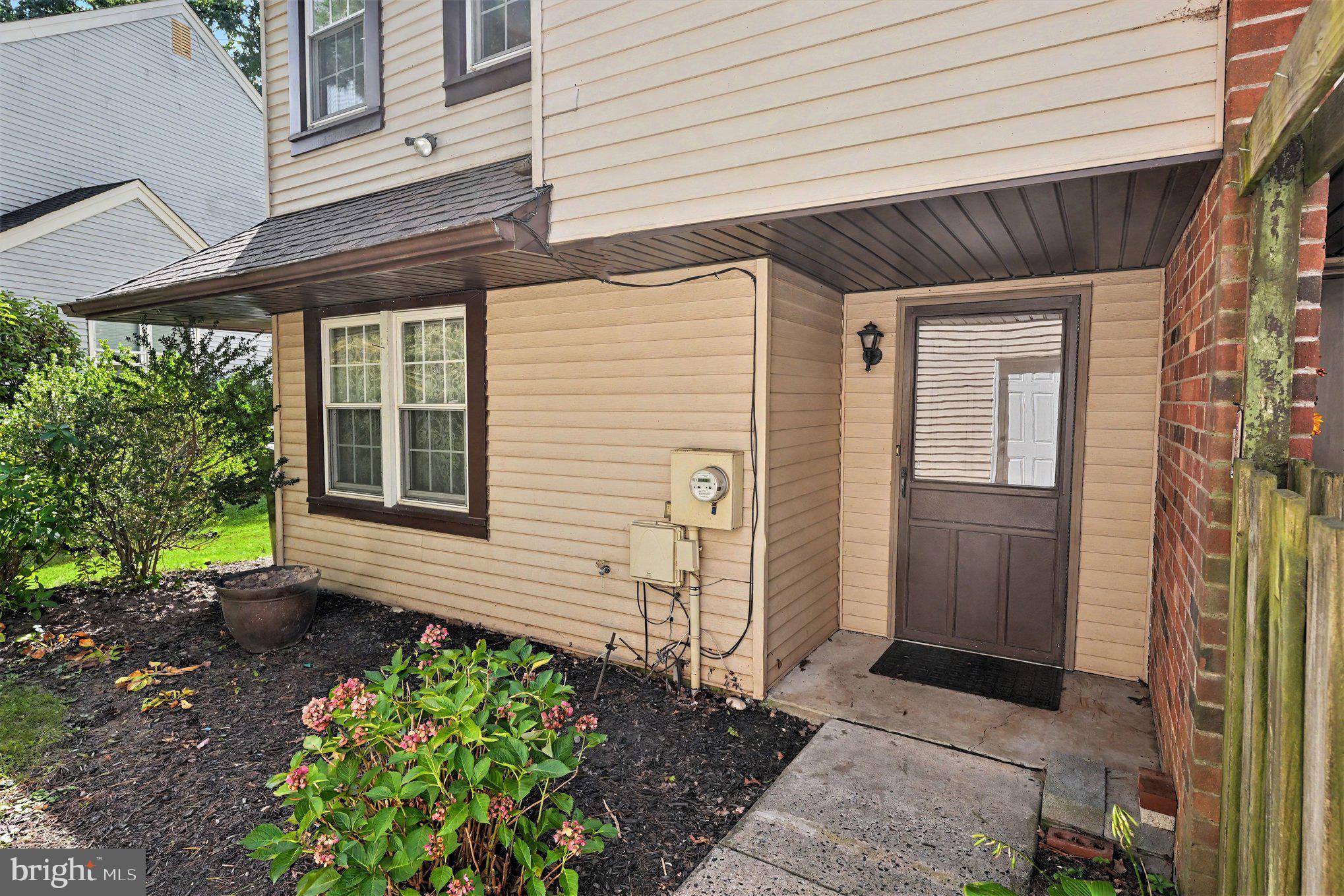 42 Stacey Dr, Doylestown, PA 18901 photo