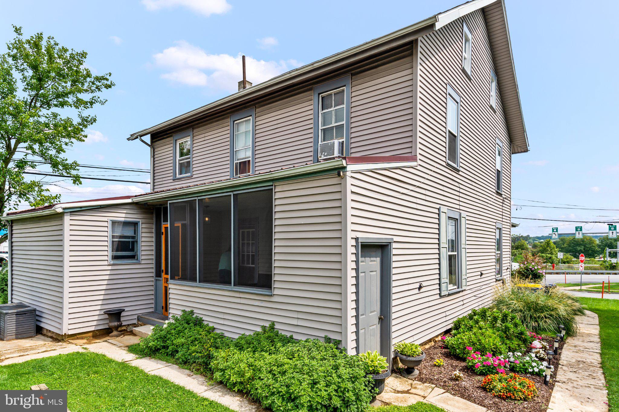 5302 Lincoln Hwy, Gap, PA 17527 photo