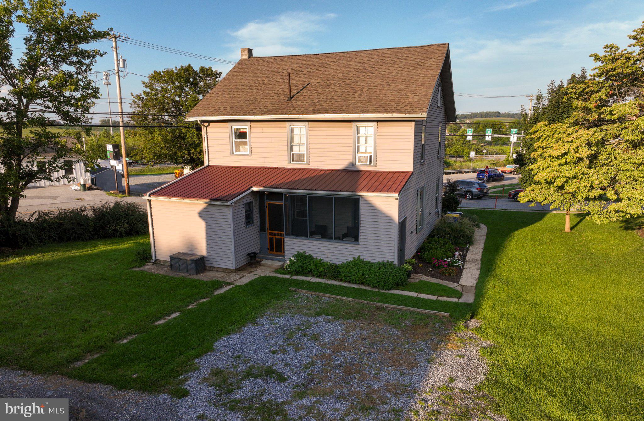5302 Lincoln Hwy, Gap, PA 17527 photo