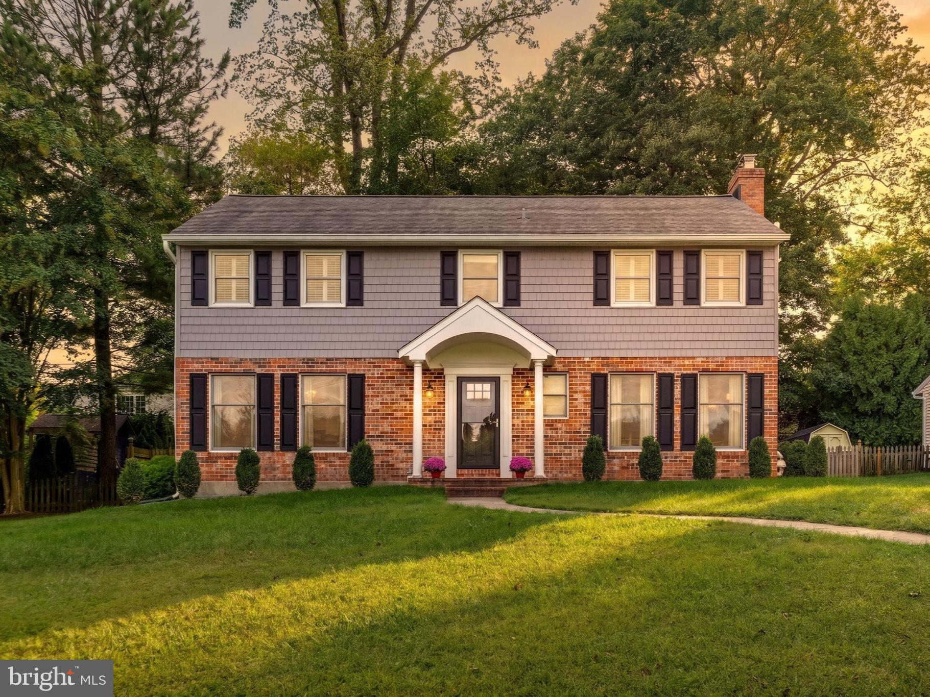 805 Chestnut Gln, Baltimore, MD 21204