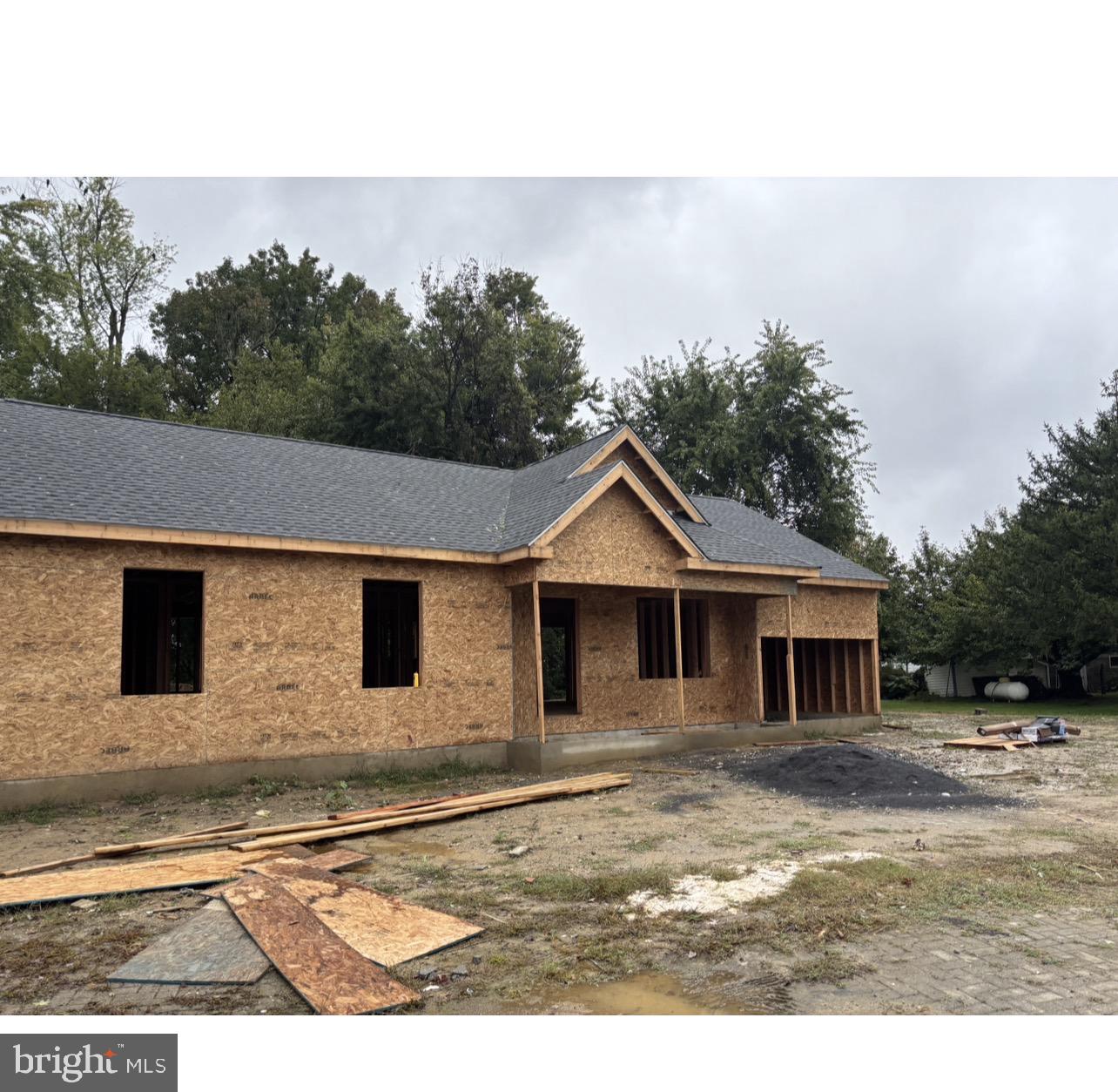 9 Goose Ln, Pennsville, NJ 08070 photo