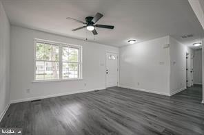 9 Goose Ln, Pennsville, NJ 08070 photo