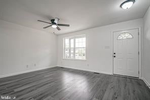 9 Goose Ln, Pennsville, NJ 08070 photo