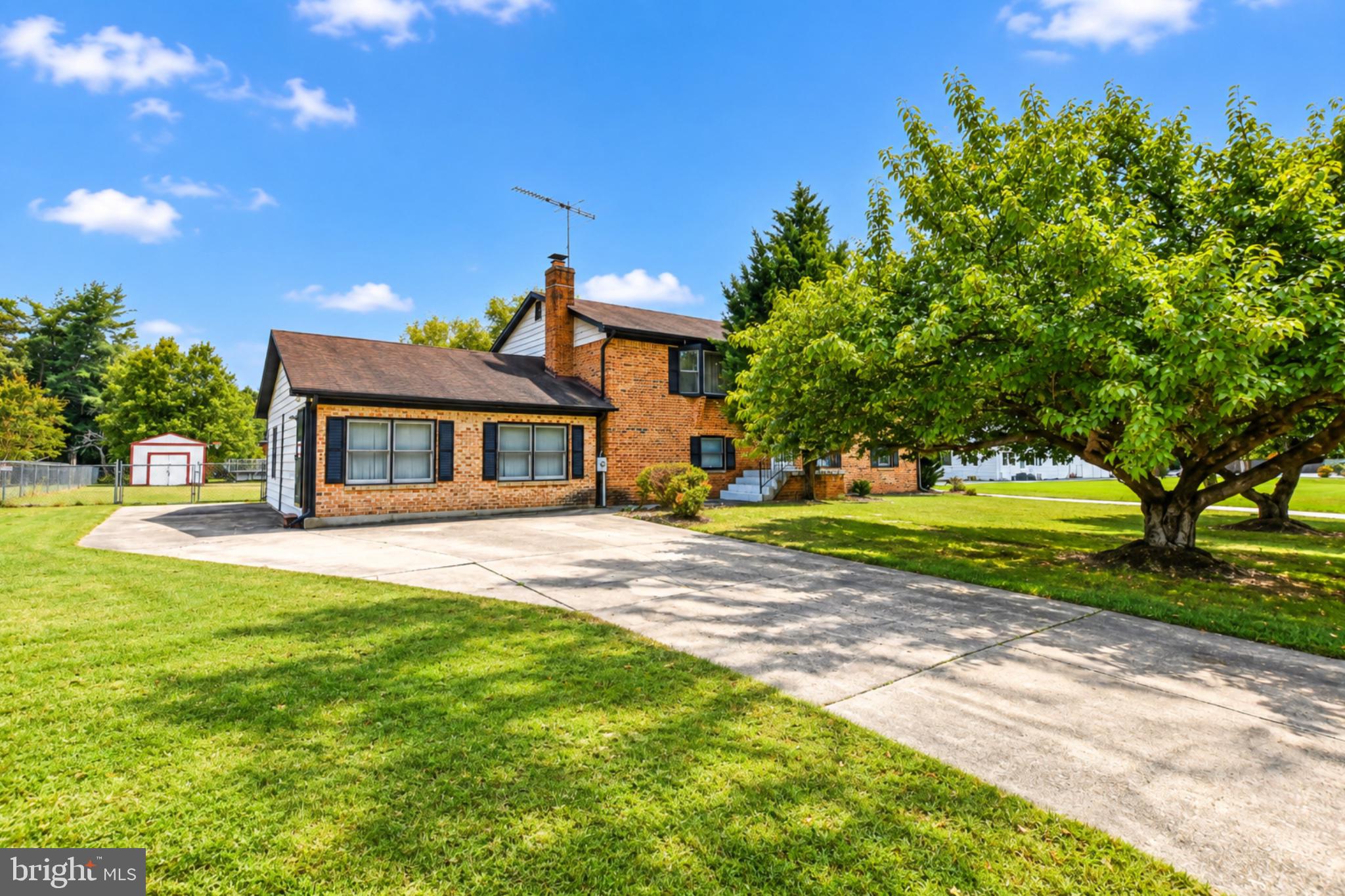 9609 Dyson Rd, Brandywine, MD 20613