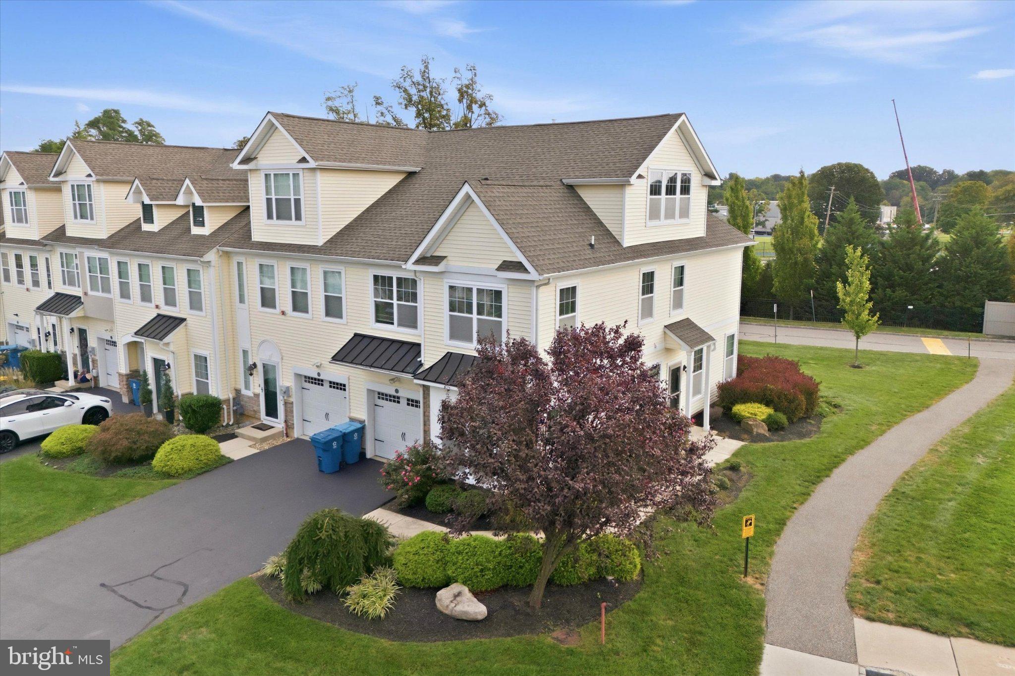 317 Ross Ct, Wyncote, PA 19095