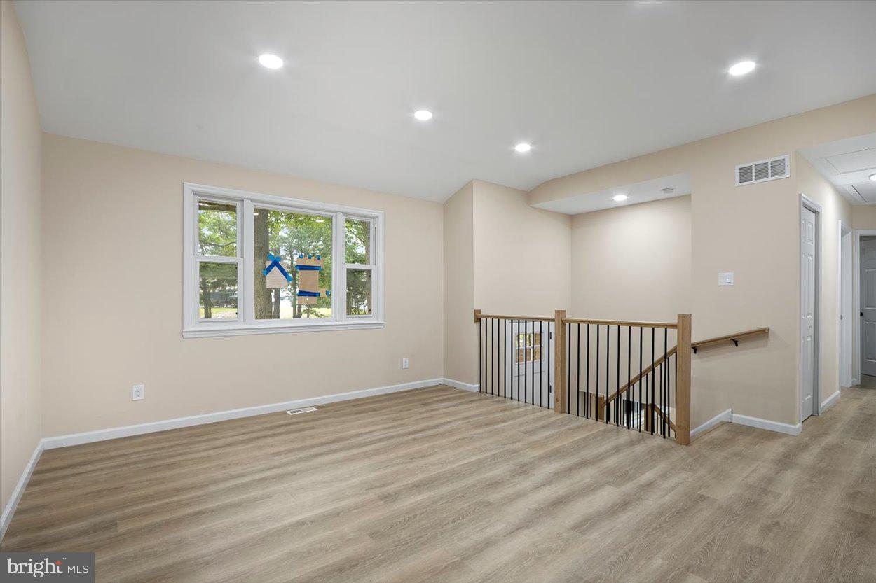 470 E Taunton Ave, West Berlin, NJ 08091 photo