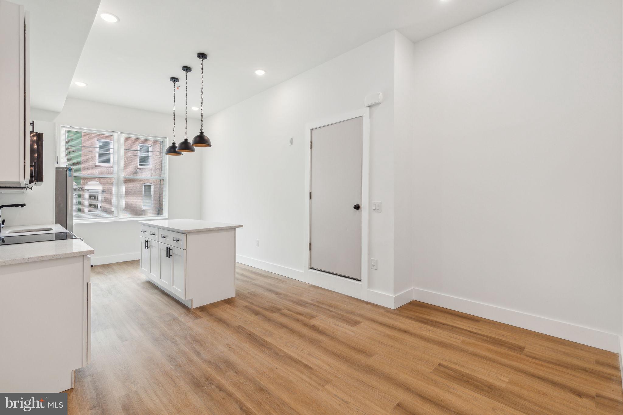 417 W Cumberland St, Philadelphia, PA 19133 photo