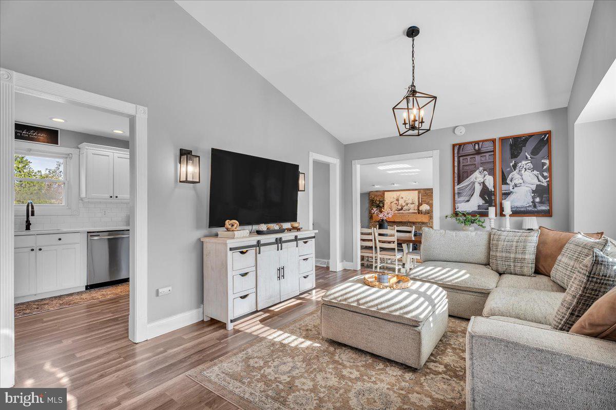 395 Lansing Dr, Mantua, NJ 08051 photo