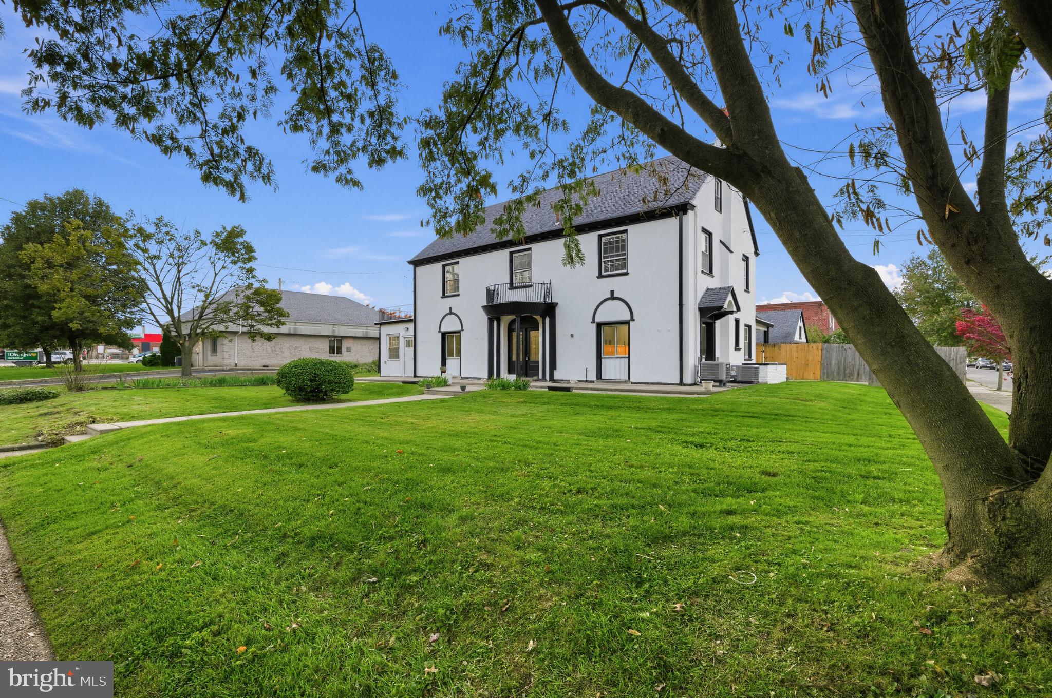 8050 Verree Rd, Philadelphia, PA 19111