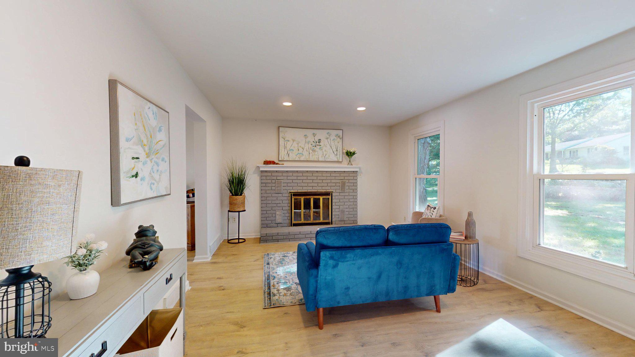 329 Thistle Ln, Perkasie, PA 18944 photo