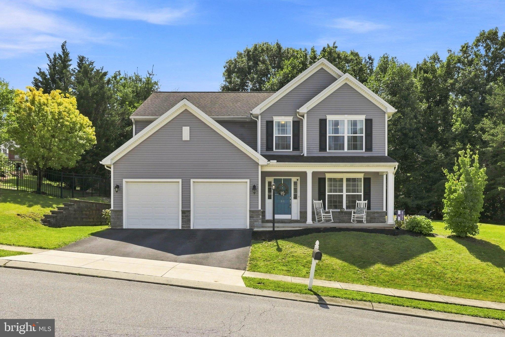 30 Scarlet Oak Dr, Etters, PA 17319
