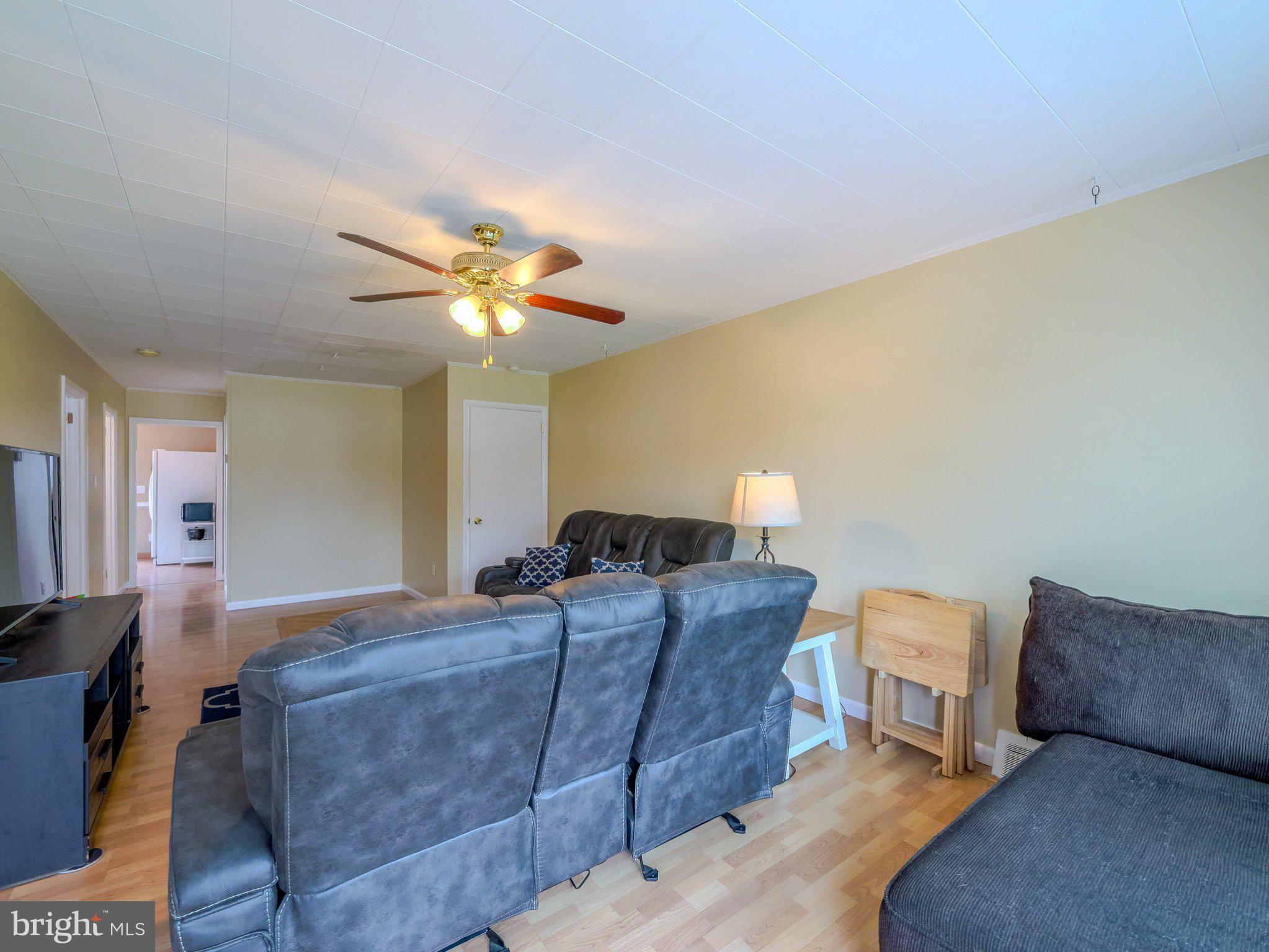 228 Hoffman Rd, Ridley Park, PA 19078 photo