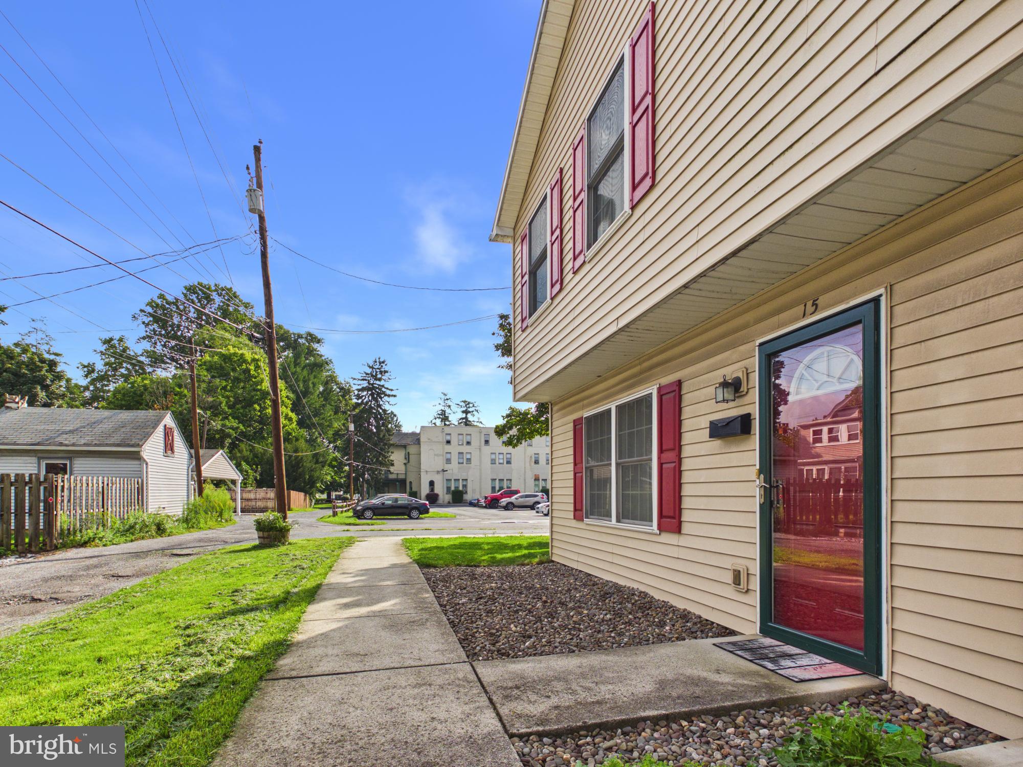 15 S Chestnut St, Mechanicsburg, PA 17055 photo