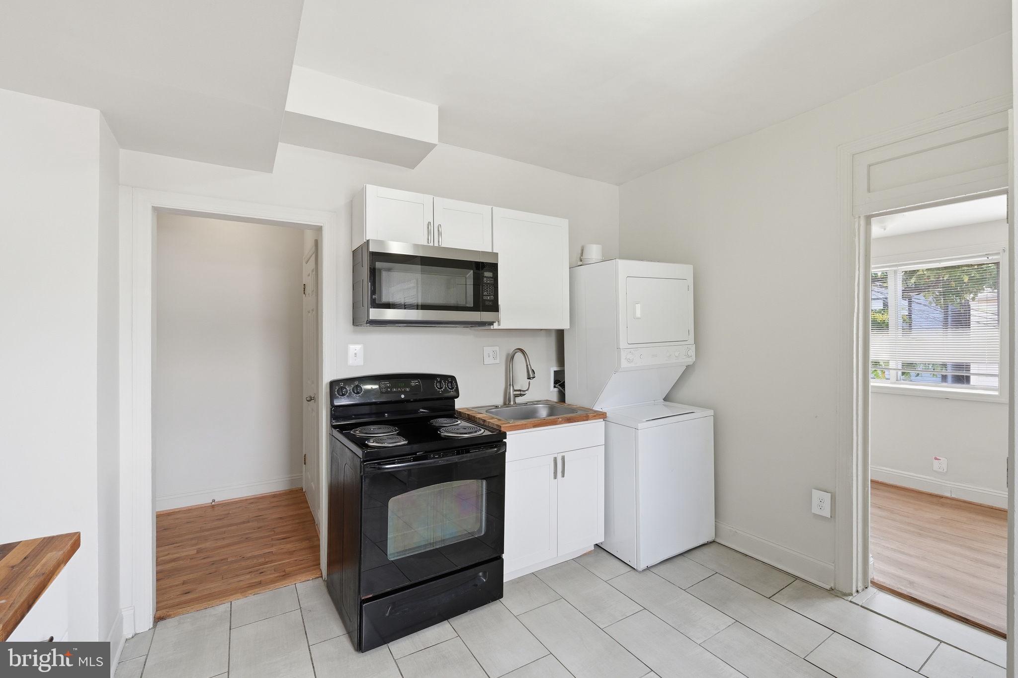 1103 Queen St, Washington, DC 20002 photo