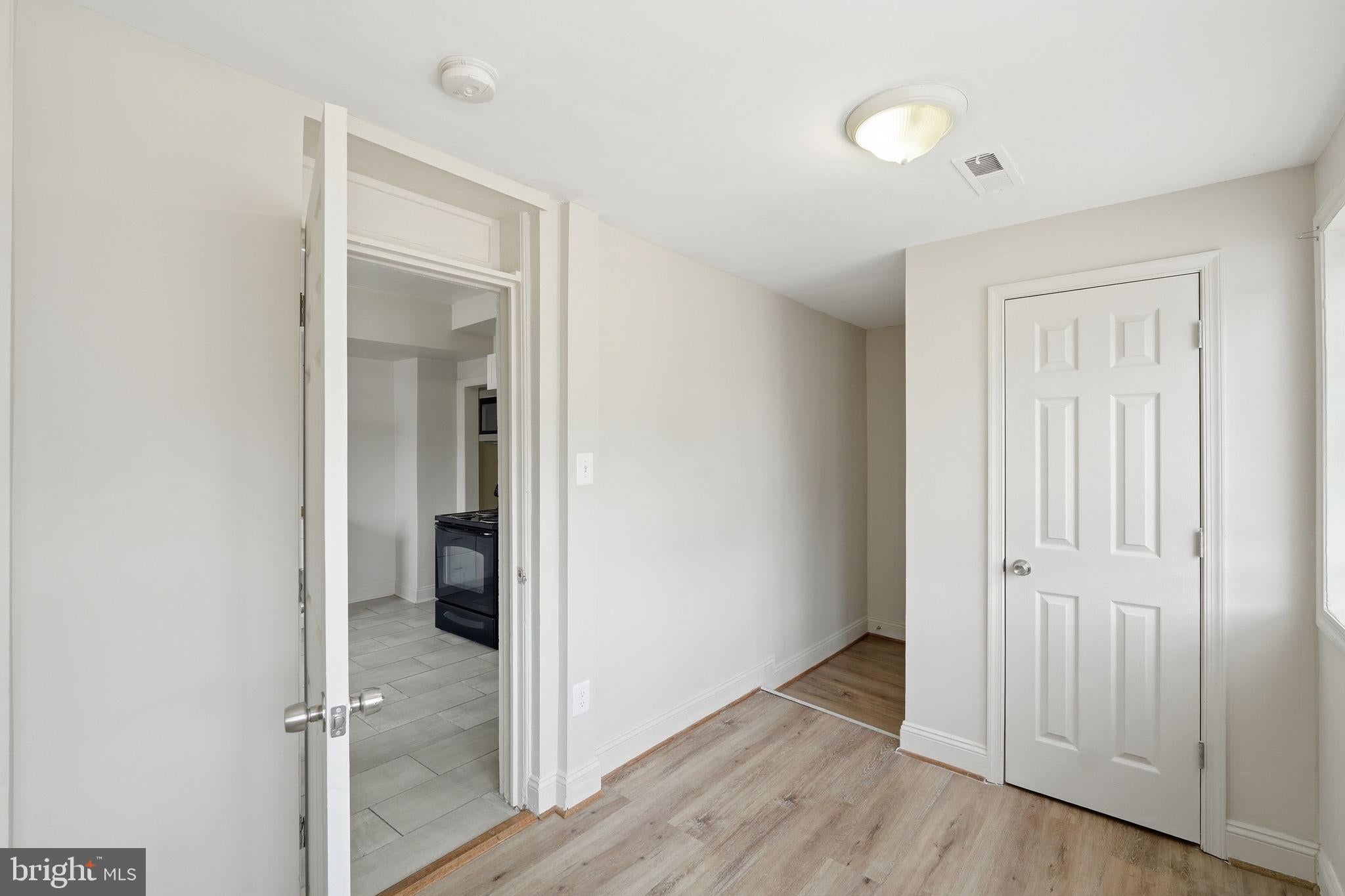 1103 Queen St, Washington, DC 20002 photo