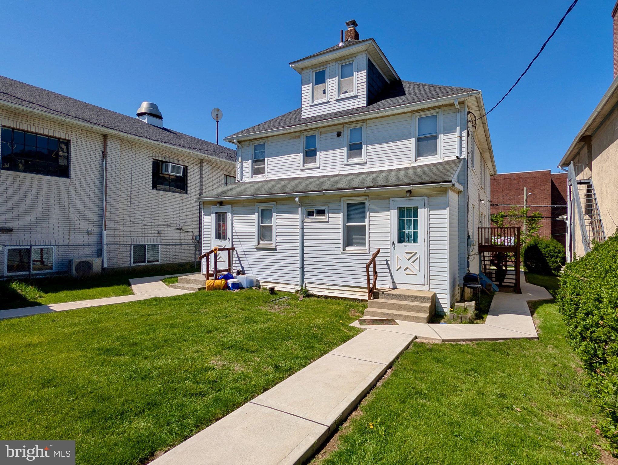 1083 1085 Main St, Hellertown, PA 18055 photo