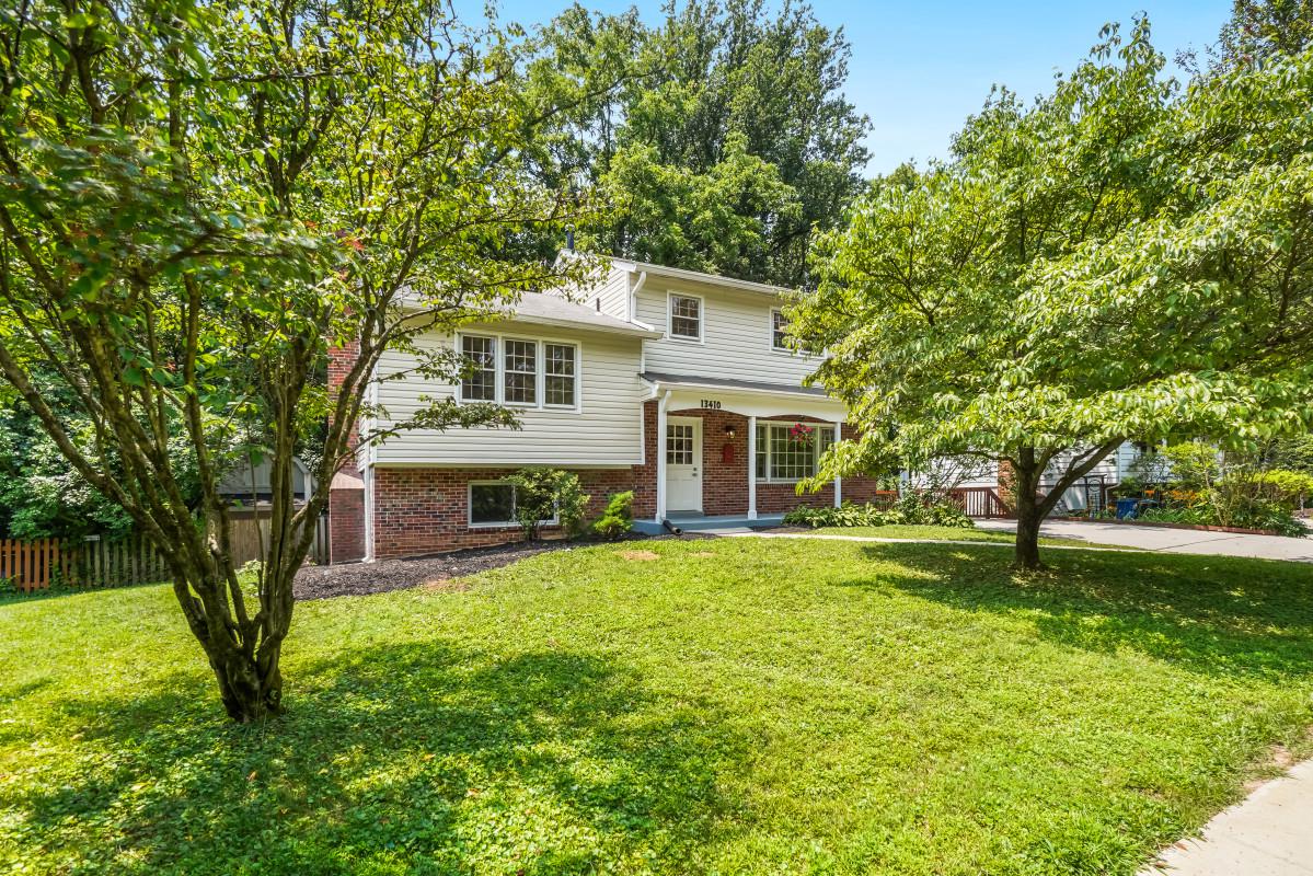 13410 Dowlais Dr, Rockville, MD 20853