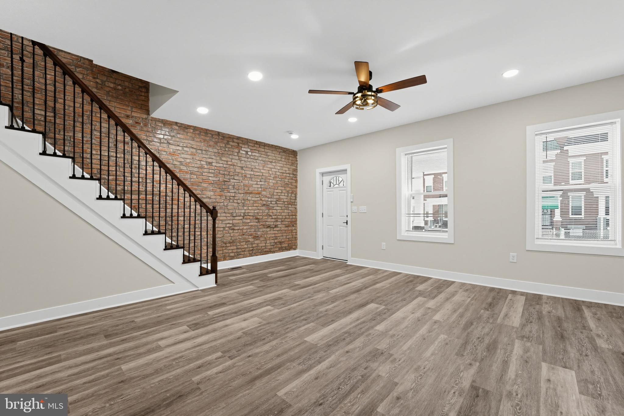 742 N Grantley St, Baltimore, MD 21229 photo
