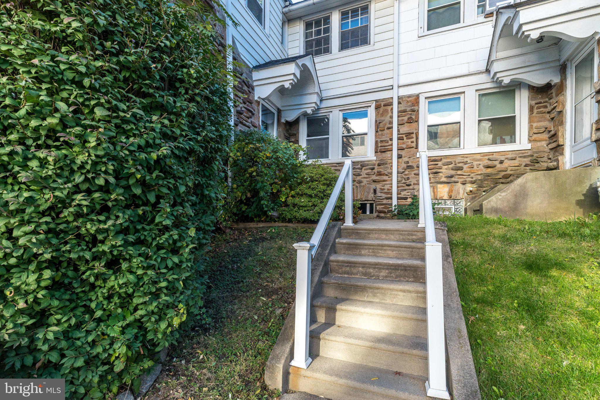 24 Rock Hill Rd, Bala Cynwyd, PA 19004 photo